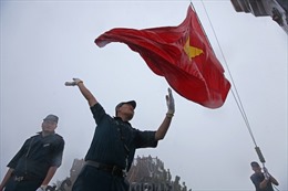 Niềm tự hào Việt Nam tung bay trên Nóc nhà Đông Dương